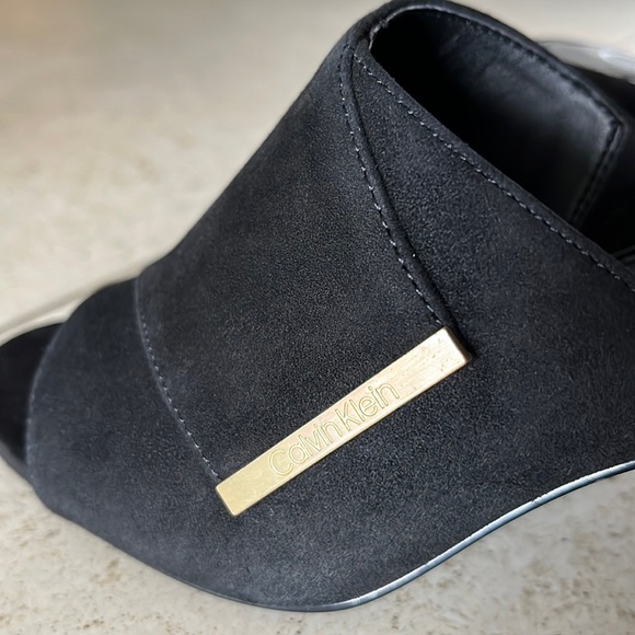 NWOT Calvin Klein carine black suede sandals - Picture 6 of 15